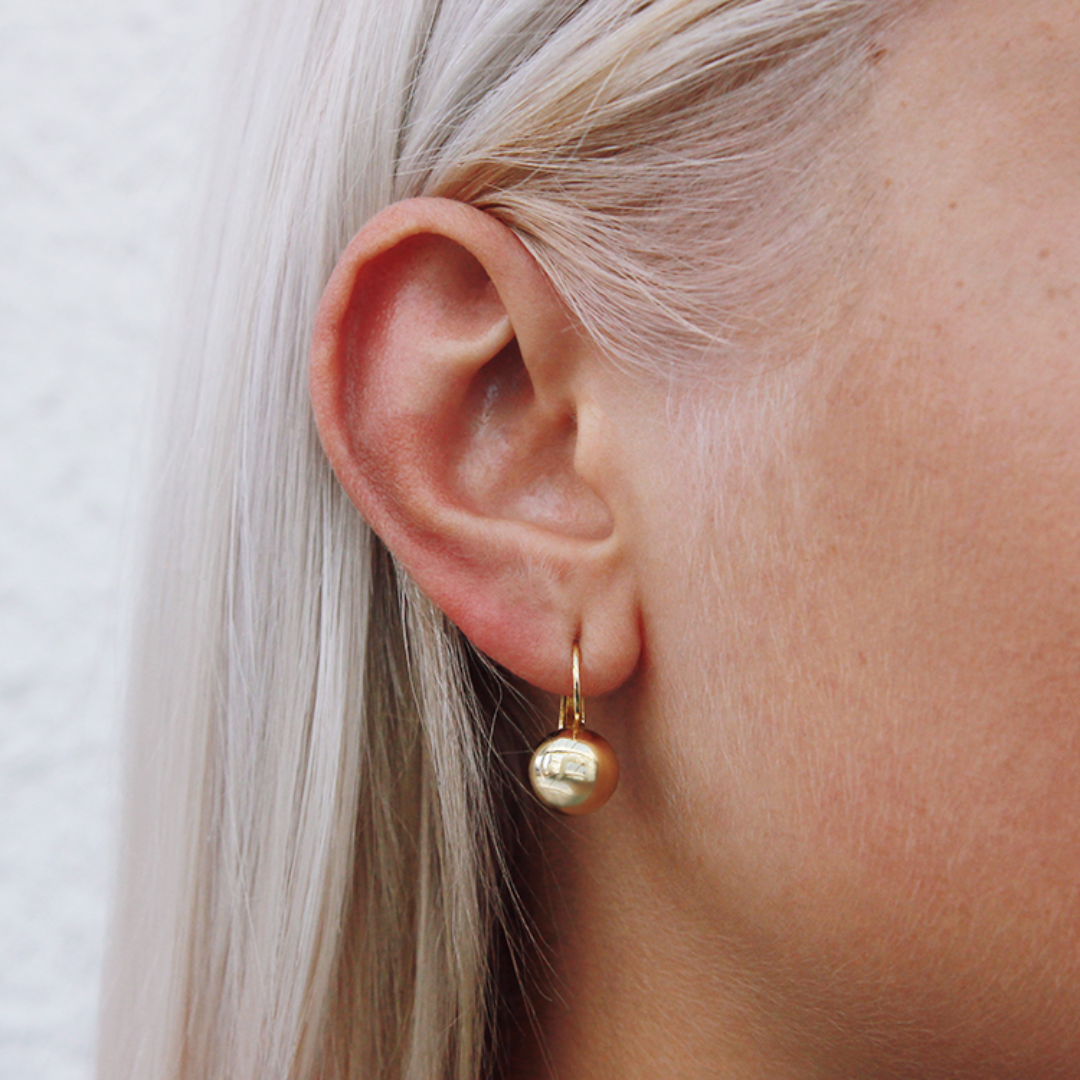 Gold Polished Ball Drop earrings