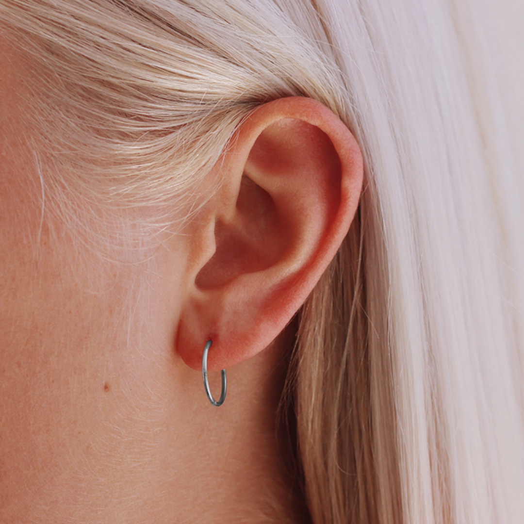 Plain Silver Sleeper Regular Earrings