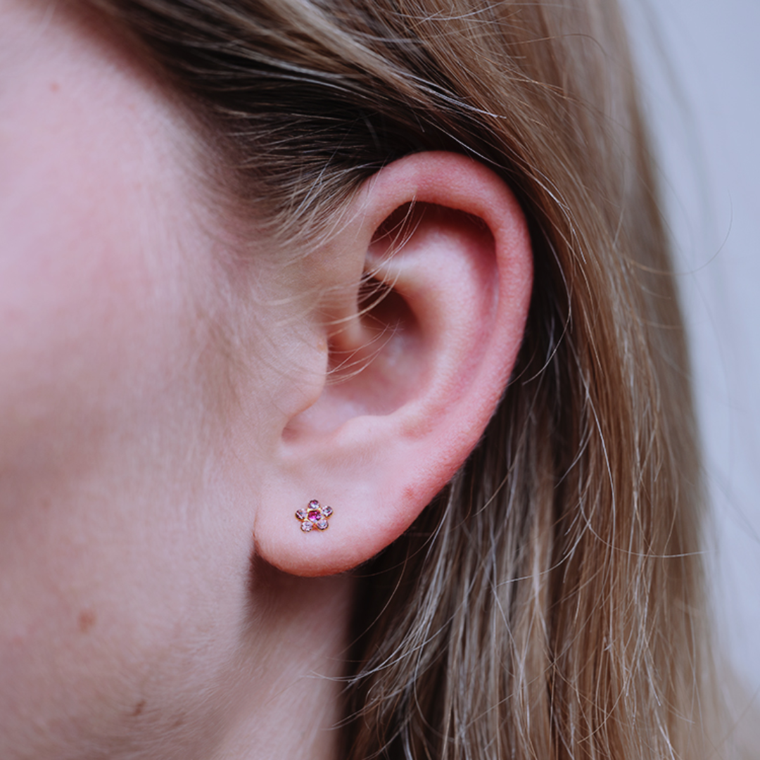 Gold Daisy Rose/Fuscia earrings